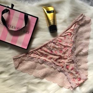 💕2 for $15💕Victoria Secret Lace Briefs